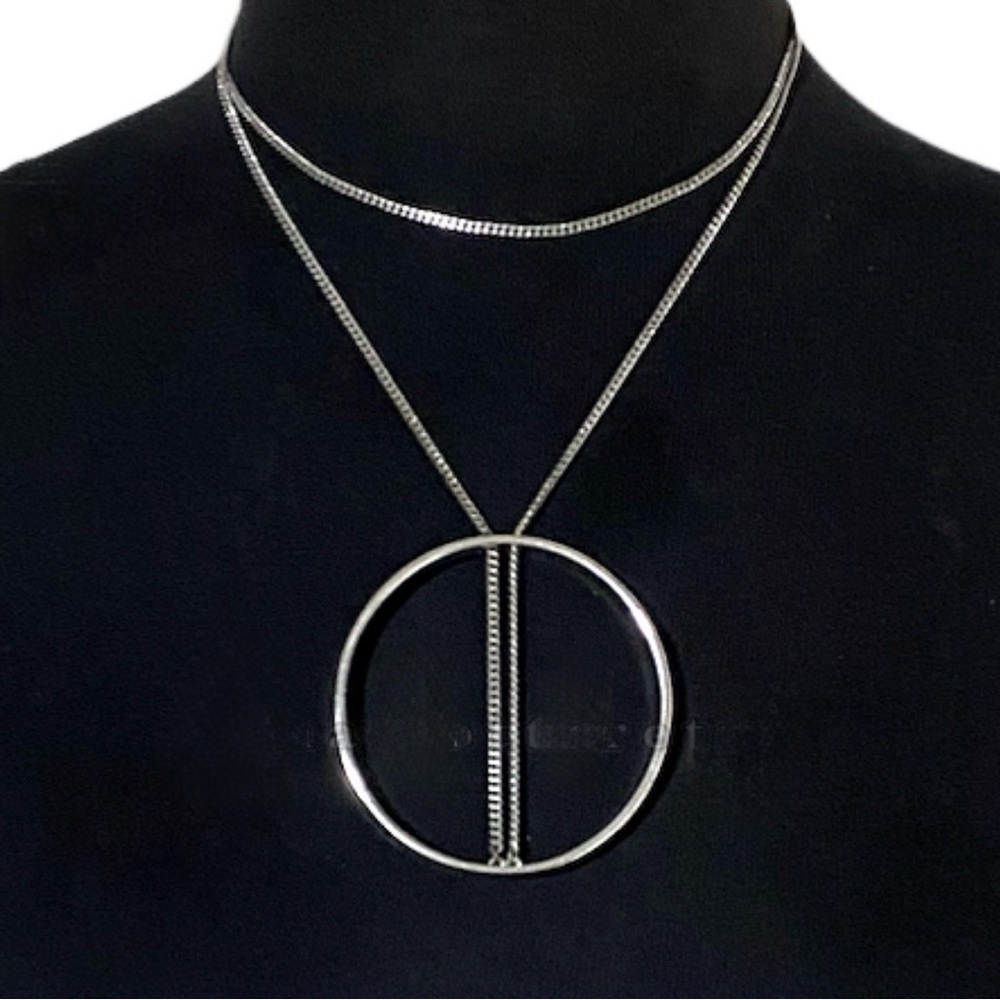 JENNY BIRD Large Circle Pendant with Bisecting Chain Necklace - Picture 6 of 6